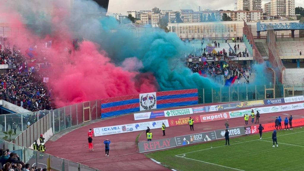 Catania Incontenibile Catania al Massimino: i rossazzurri centrano la 'decima' contro il Ragusa